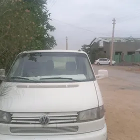 Volkswagen Transporter 2003