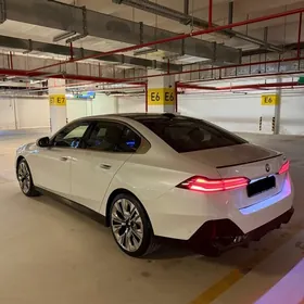 BMW 5 Series 2024