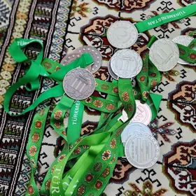 Medal 2 3 yer