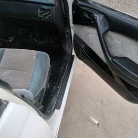 Toyota Corona 1995