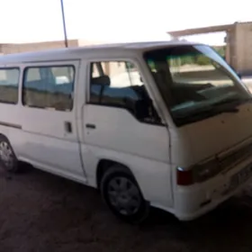 Toyota Hiace 1999