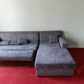 Ugolok divan