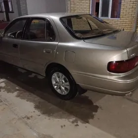 Toyota Camry 1995