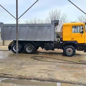 Howo Sinotruk 2008