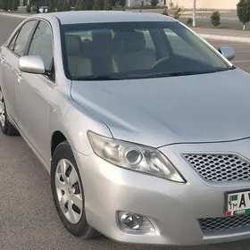 Toyota Camry 2011