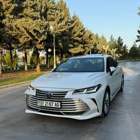 Toyota Avalon 2022