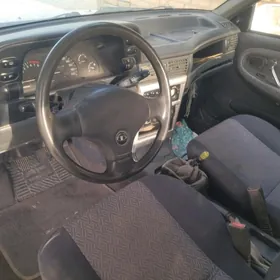Daewoo Nexia 1993