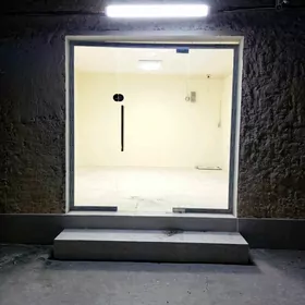taze magazyn arenda