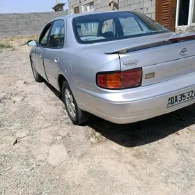Toyota Camry 1993