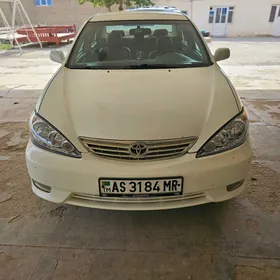 Toyota Camry 2005