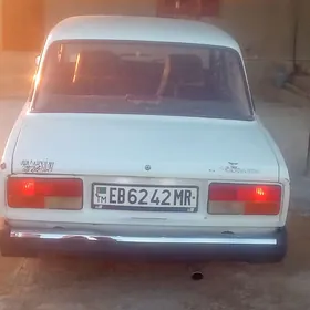 Lada 2107 2000