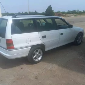 Opel Astra 1995