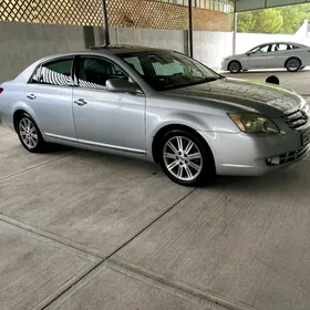 Toyota Avalon 2005