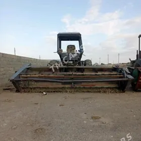 MTZ 82 2003