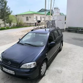 Opel Astra 2000
