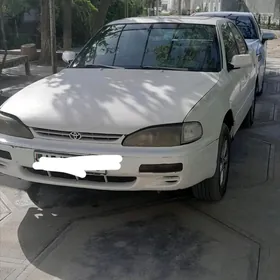 Toyota Camry 1996