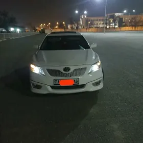 Toyota Camry 2011