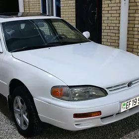 Toyota Camry 1993