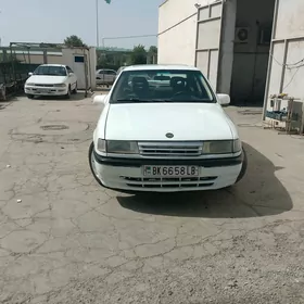 Opel Vectra 1992