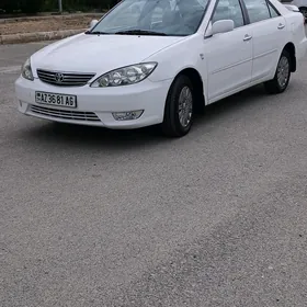 Toyota Camry 2005