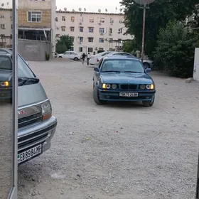BMW 525 1989