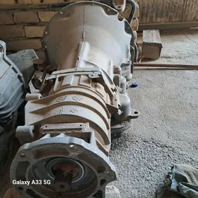 karobka Grand Cherokee 5,2