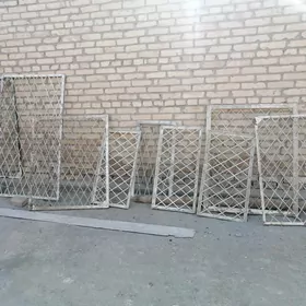 Решетки металлические