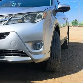 Toyota RAV4 2014