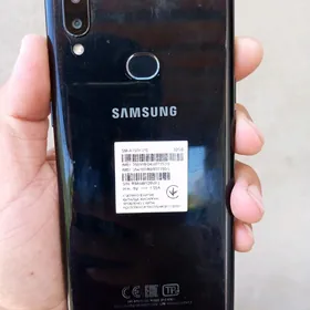 SAMSUNG A10s