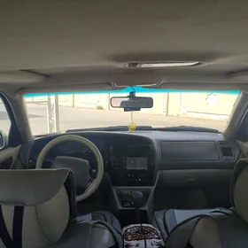 Toyota Avalon 1999