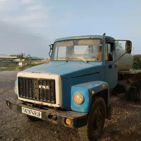 Gaz 53 1992