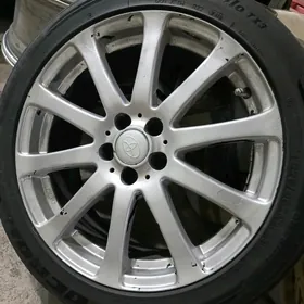 corolla 215 50 17 diska teker