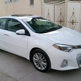 Toyota Corolla 2014