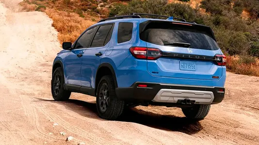 Honda täze gibrid güýç ulgamy bilen Toyota we Ford-a garşy çykýar