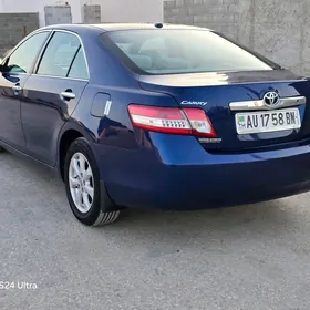 Toyota Camry 2011