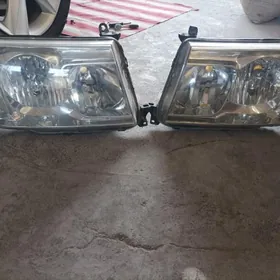 TOYOTA Land Cruiser 100  fara.
