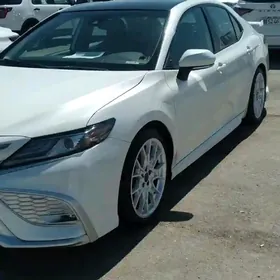 Toyota Camry 2022
