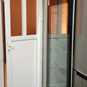 витрина холодельник