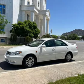 Toyota Camry 2003