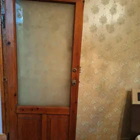 двери