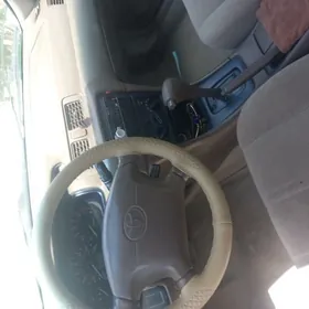 Toyota Camry 2000