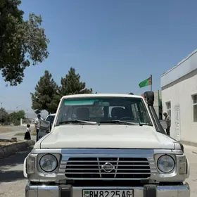 Nissan Patrol 1996