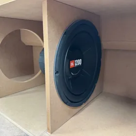 JBL kolonka