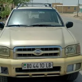 Nissan Pathfinder 2002