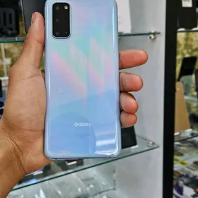 Samsung S20