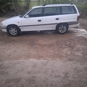 Opel Astra 1993