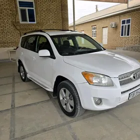 Toyota RAV4 2012