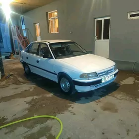 Opel Astra 1993