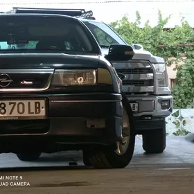 Opel Vectra 1990