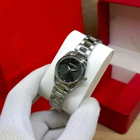 Pandora sagat часы